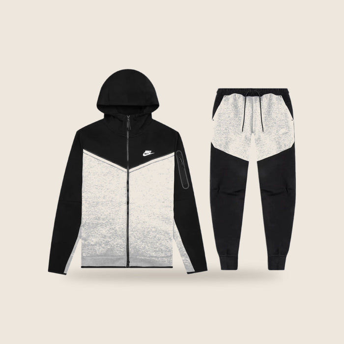 Ensemble Nike Tech — Noir et blanc