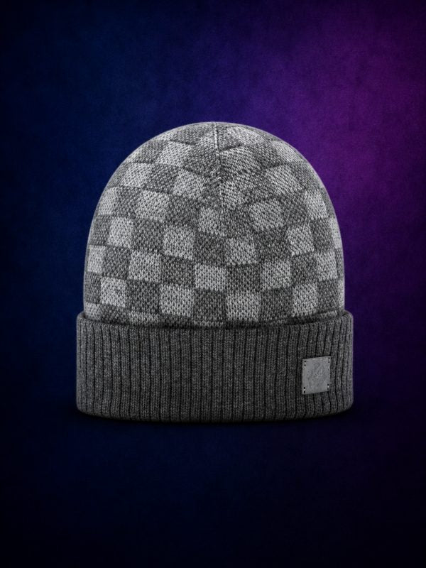 Bonnet Damier Gris Plaque Métal