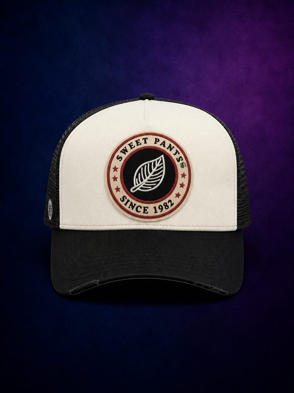 Casquette Écrue Visière Noire