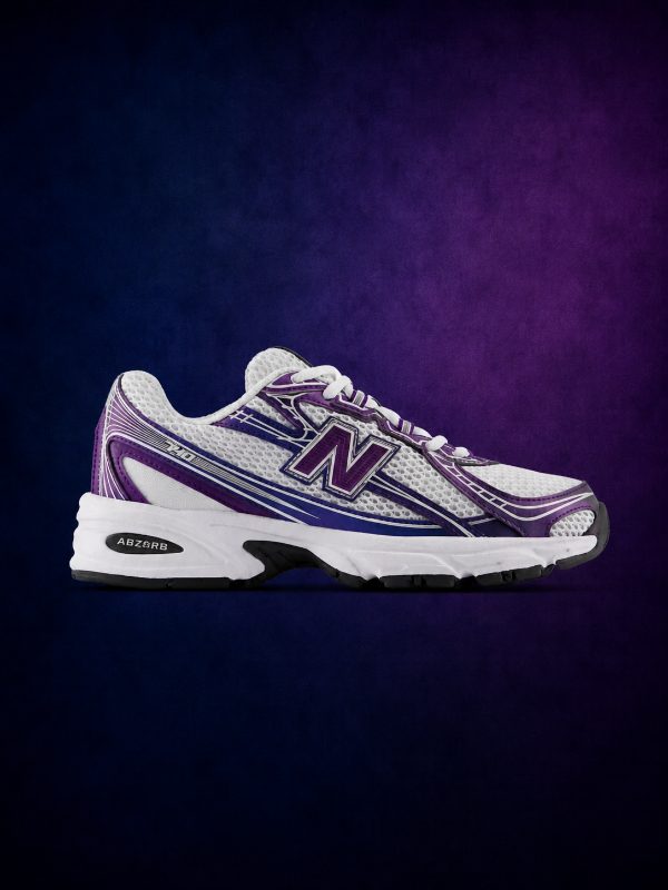 740 Blanc & Violet
